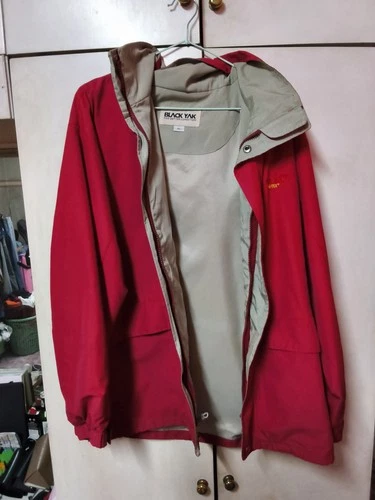 BLACK YAK Gore-Tex 2-Ply Waterproof Hooded Jacket Men's L/XL Red Gorpcore Shell image 3