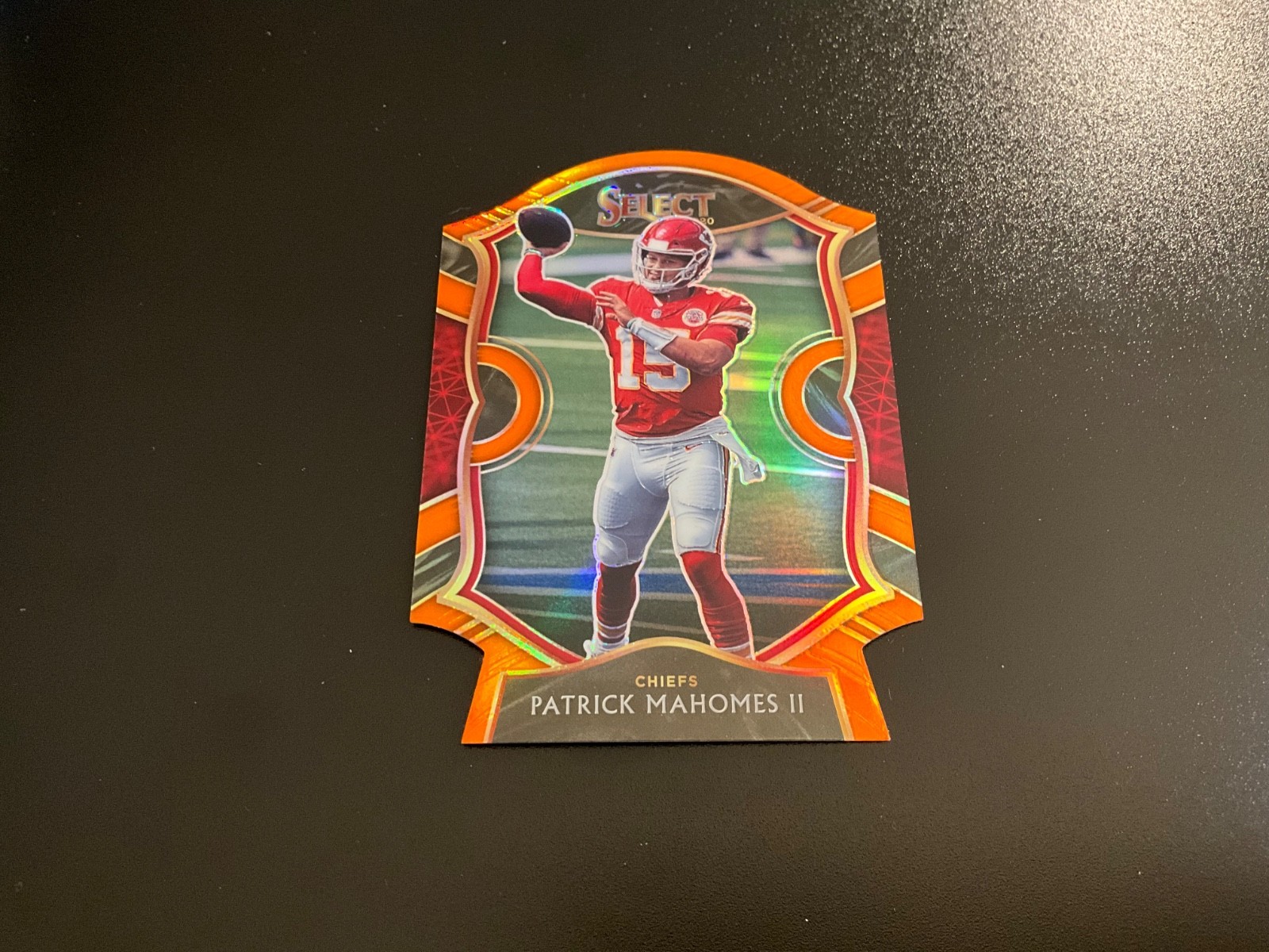 2020 PANINI SELECT DIE CUT ORANGE PRIZM #2 PATRICK MAHOMES II