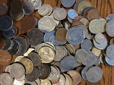 Huge Bulk Mixed Lot of 200 Assorted Foreign Coins From Around the World!