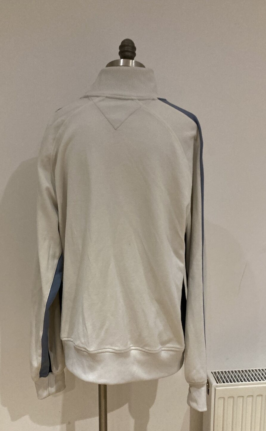 Vintage Pale Grey Tommy Hilfiger Zip-Up Top, Size XL 5