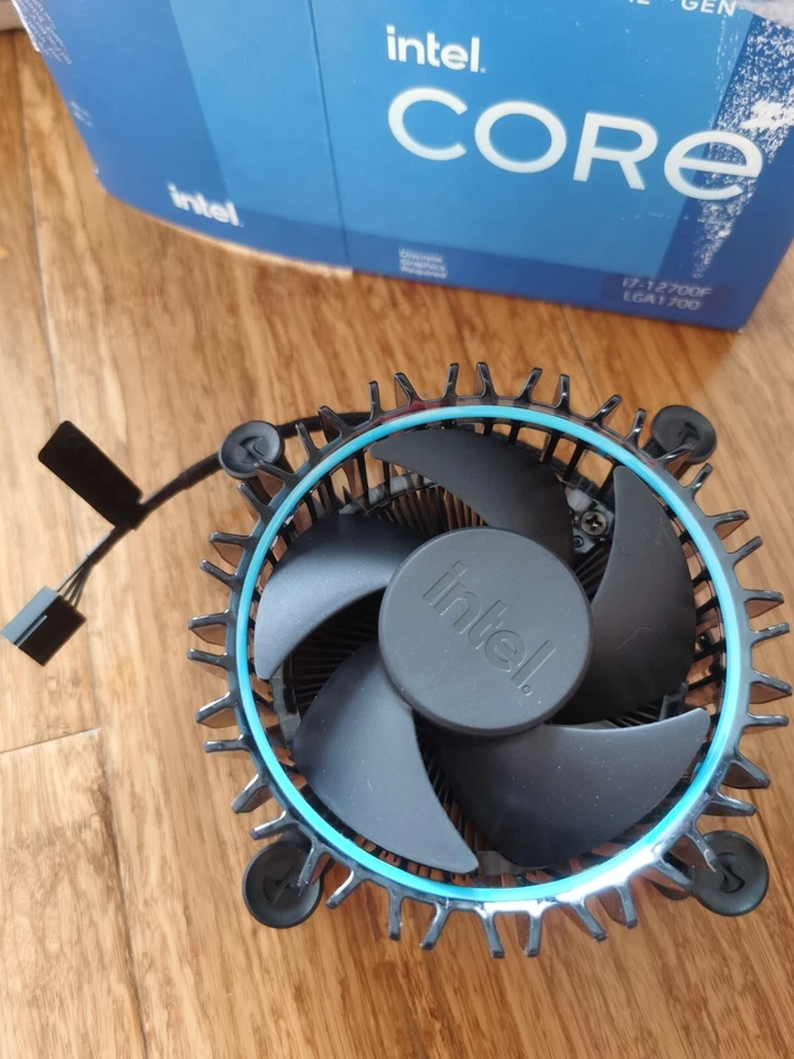 NEW 12TH GEN Intel Core i3 i5 i7 i9 socket 1700 LGA CPU Cooler Heatsink + Fan - Image 4 of 4
