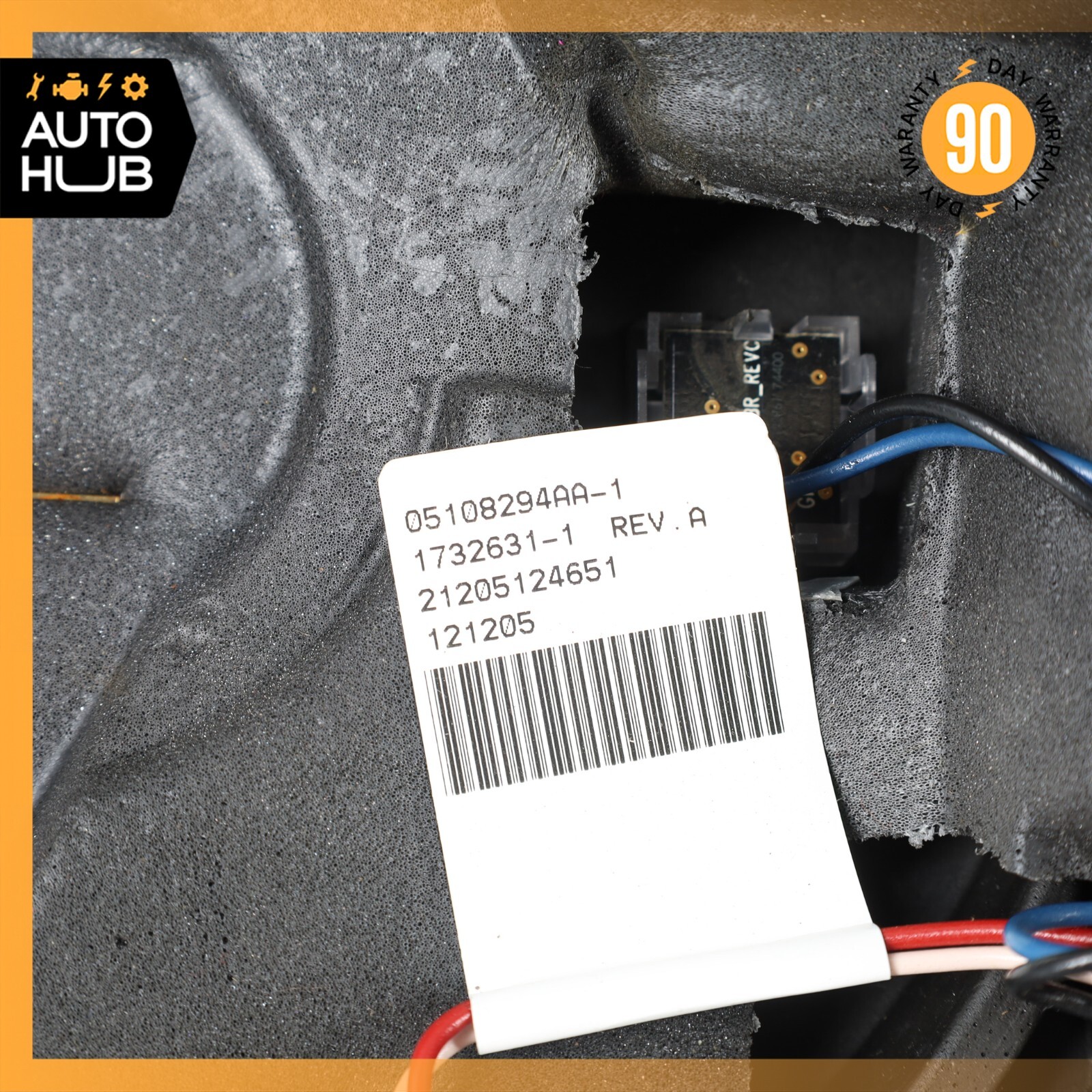 14-22 Maserati Quattroporte M156 Right Side Front Knee Panel Trim OEM 69k