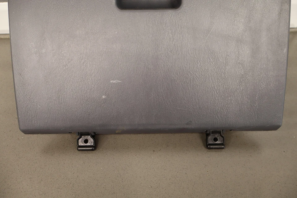 Guantera Land Cruiser 96-98 95-97 Lexus LX450 OEM Foto 3 de 4