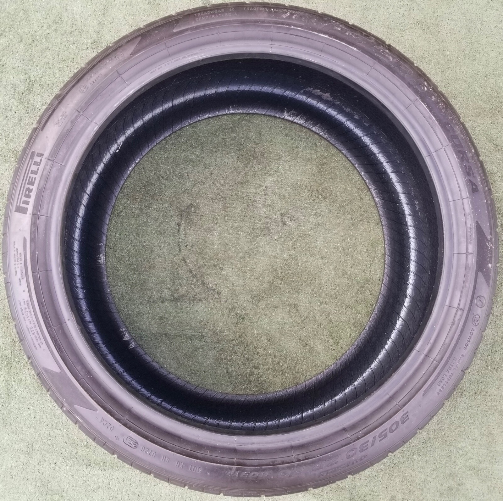 305/30R20 Pirelli P Zero Corsa PZC4 Tire 305/30ZR-20 305/30ZR20 Lamborghini 80%