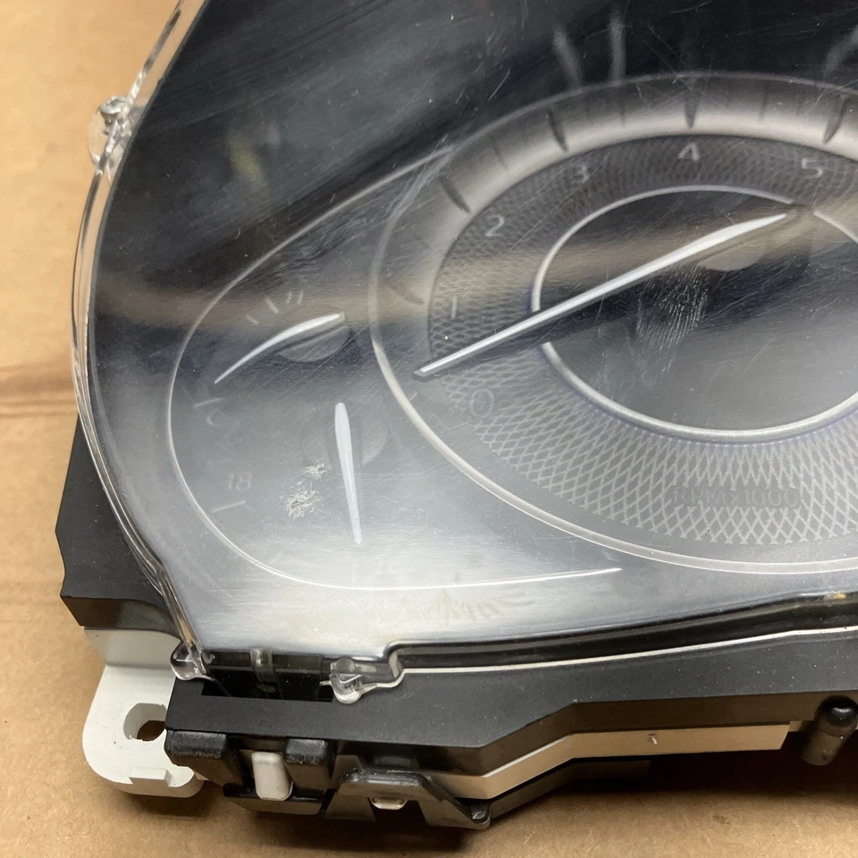 Infiniti QX80 2016 velocímetro clúster MPH usado 146000 millas Foto 4 de 4