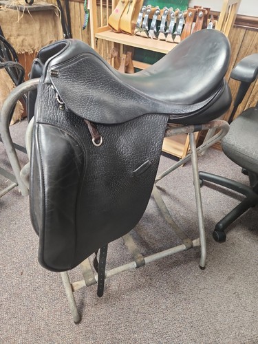 ANKY 18 IN DRESSAGE SADDLE WIDE
