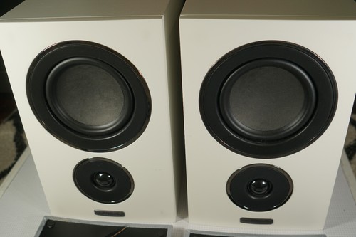 Pair of Mission LX-2 Bookshelf Speakers - White - Picture 5 of 14