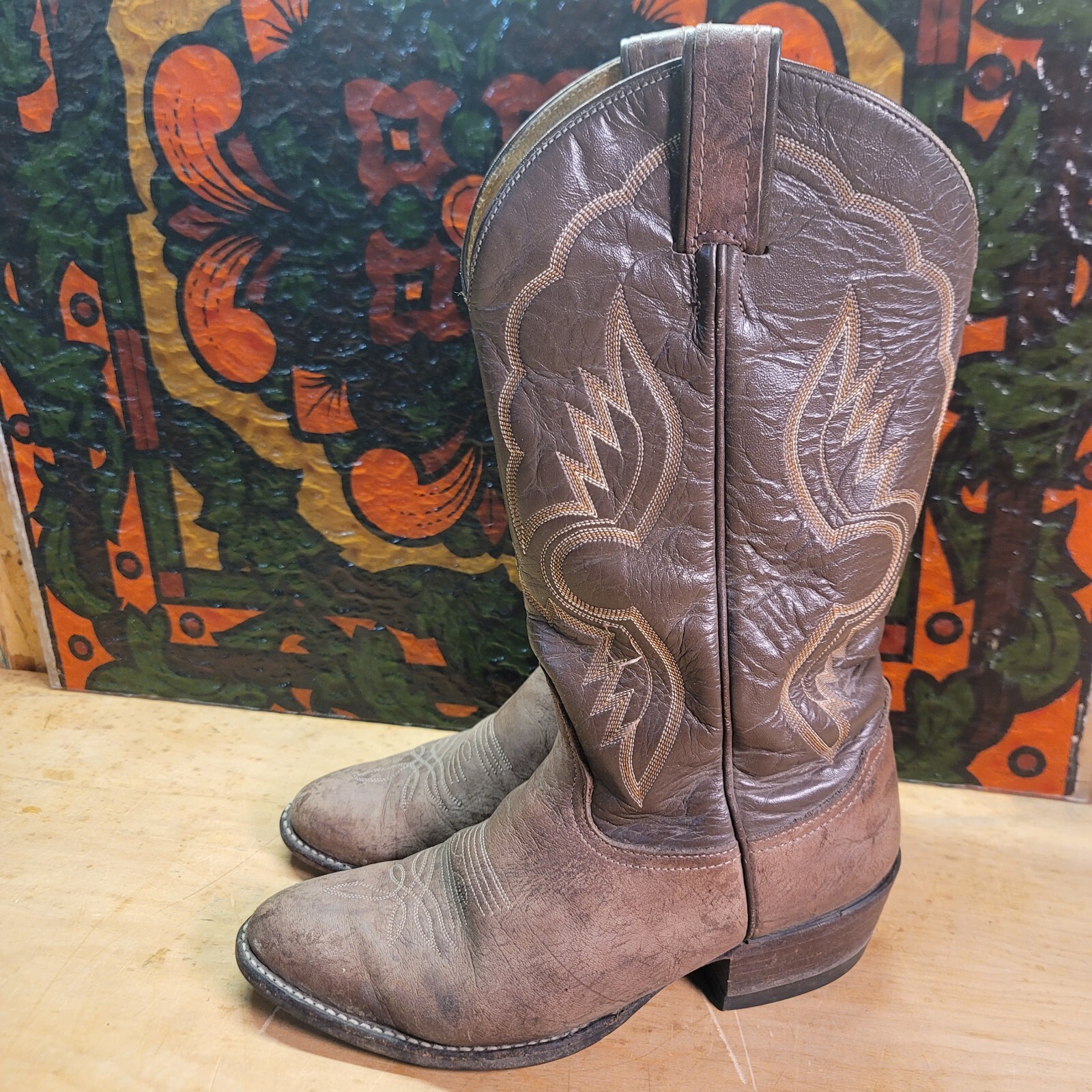 70s/80s Amazing 9.5men/11.5wmn Brown Leather Cowboy Boots. By Tony Lama