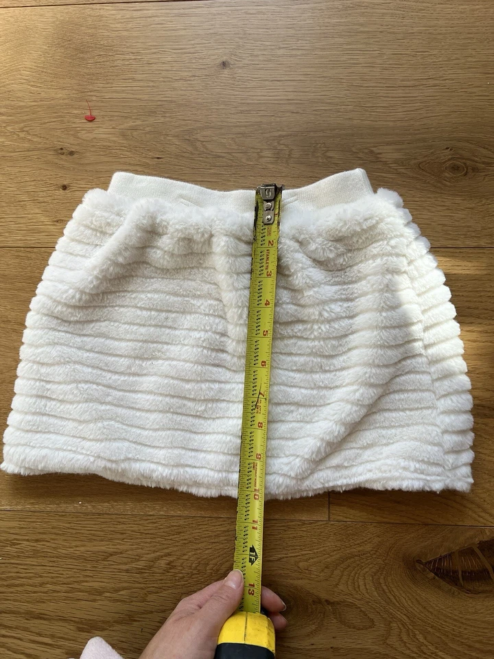 Linda falda forrada de vacaciones de piel sintética crema TJX talla 5 Foto 2 de 4