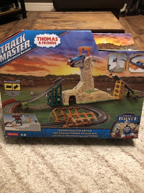 trackmaster troublesome traps set