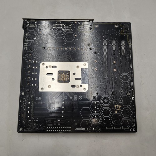 ASUS TUF GAMING B650M-PLUS WIFI Socket AM5 Ryzen 7000 mATX motherboard, DDR5 - Afbeelding 4 van 4