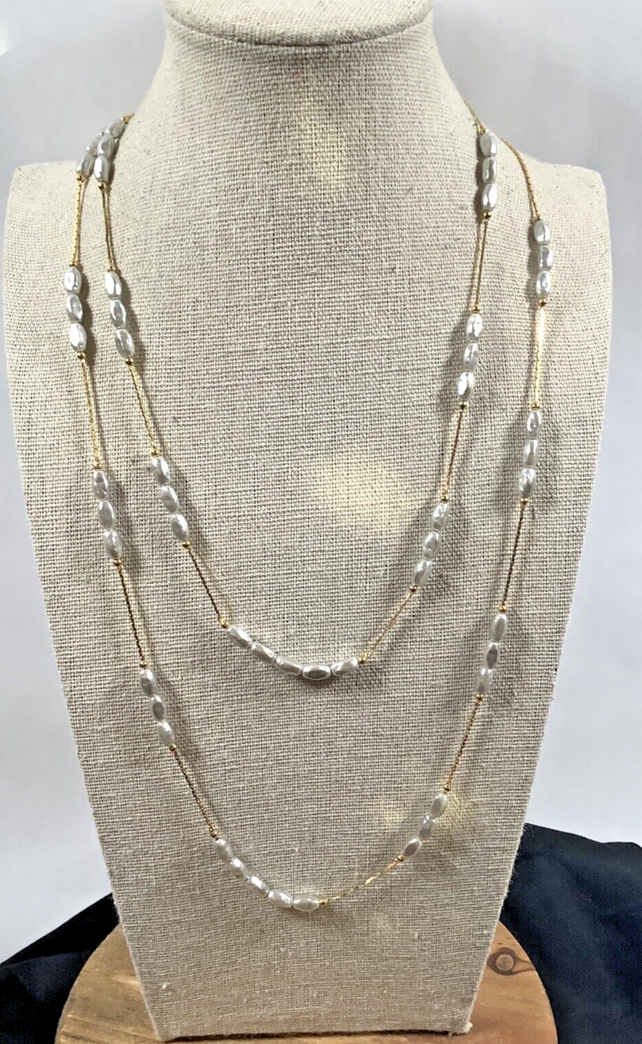 VETEMENTS Set 2 collane tono oro perle d'acqua dolce tinte argento 23 5" 17"