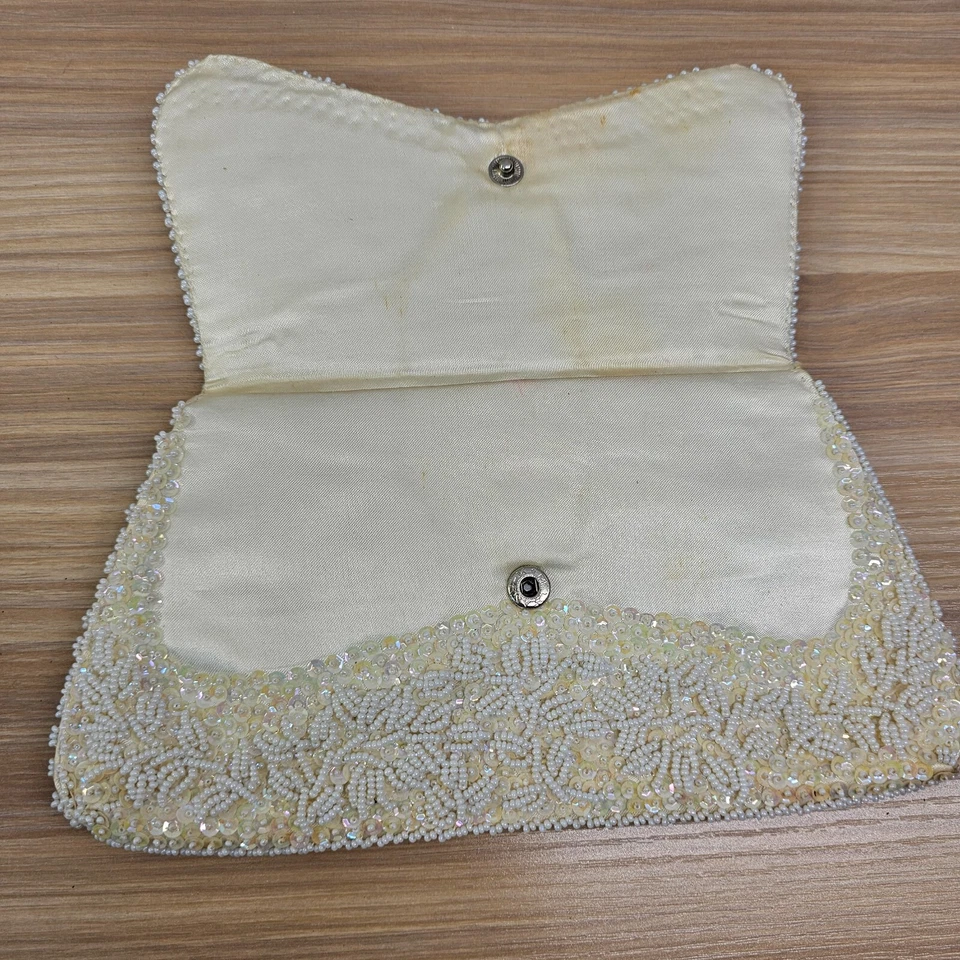 Vintage 80s Cluch Purse Womens Off White Sequin Pearl Bead Evening Bag LA REGALE - Image 3 of 4