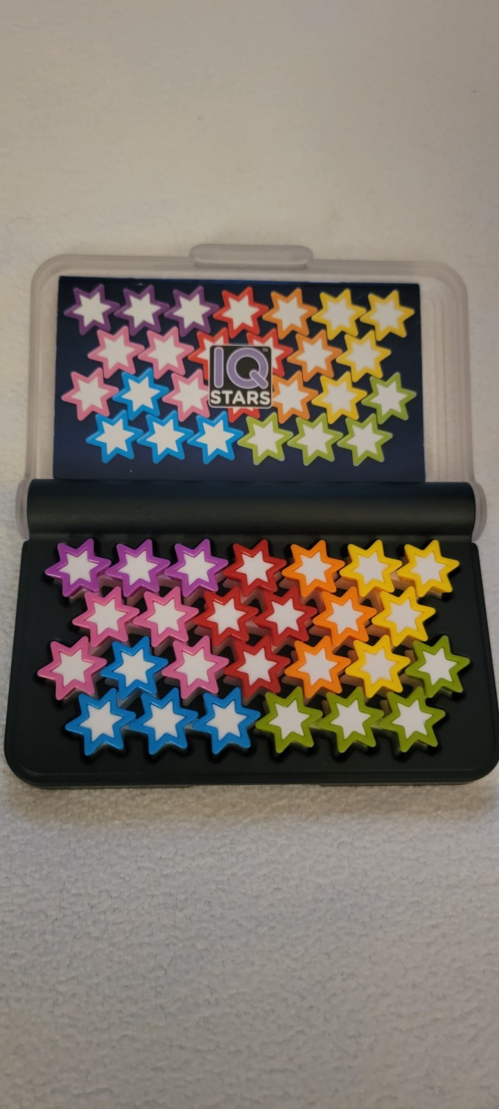 SmartGames IQ Stars Travel Game 120 Challenges Educational P