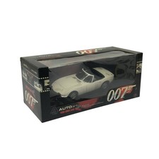 AUTOart Auto Art James Bond Collection 007 TOYOTA 2000GT white 1 18 Miniature Fi