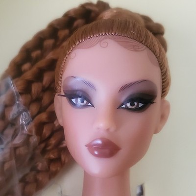 Defa Lucy NUDE Series 2 Paris Model 6 Fashion Doll IT FR Size COA Stand & Hands