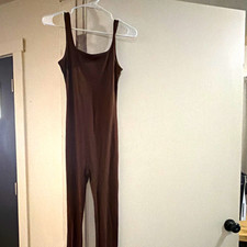 Women's Brown Solid Knit Slim Fit Stretch Jumpsuit S Sleeveless Pullover