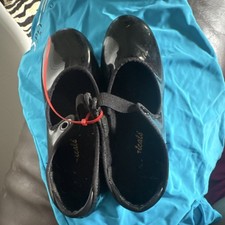 Danshuz girls Black Tap Dance Shoes Ballet Makers MPN B11.5M
