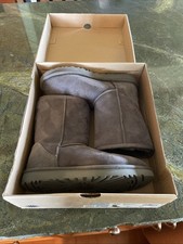 UGG Classic Short II Boots Sz 7 Short 1016223 Gray
