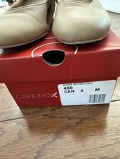 Capezio Dance Suede Jr Footlights Size 4