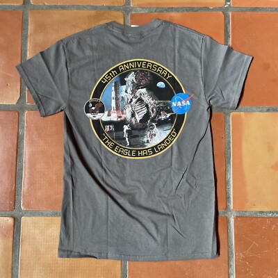 GILDAN ULTRA COTTON Mens S NASA APOLLO 11 THE EAGLE HAS LANDED 45 ANIVERSARY TEE