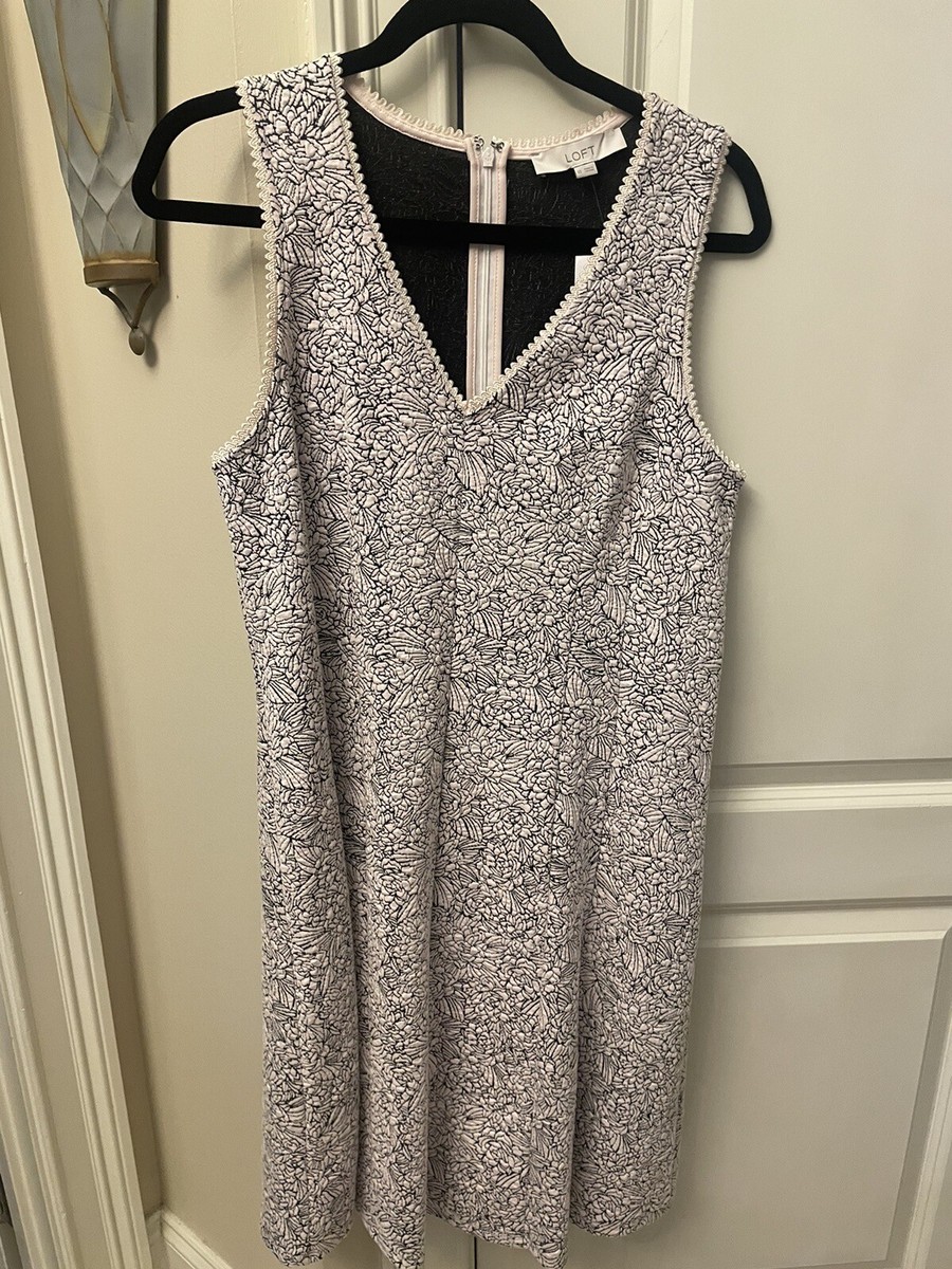 LOFT A Line Dress Pale Pink W Black Detailing Floral Size 10 NWT