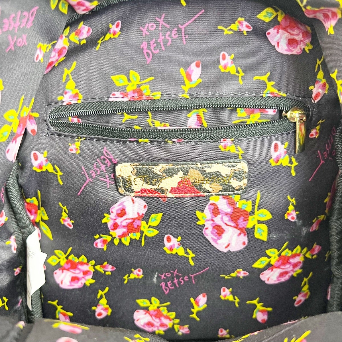 Betsey Johnson Zipper Leopard Print Red Rose Backpack Purse 