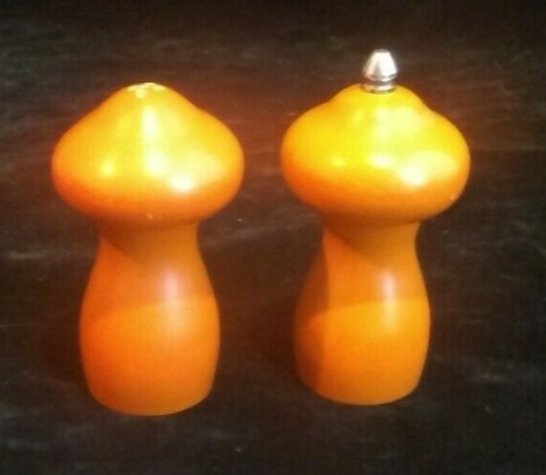 mushroom pepper mill