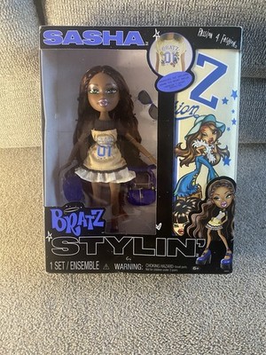 Bratz Stylin' Sasha - Modepuppe mit personalisierbarem T-Shirt für Sie