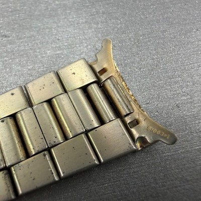 Seiko Bracelet 20mm Stainless Steel Gold Tone Tri Folding  display picture 1