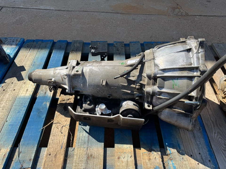 Chevy Tahoe Suburban Yukon 2000-2002 5,3 L 4x2 tracción trasera transmisión automática *tal cual* Foto 2 de 4