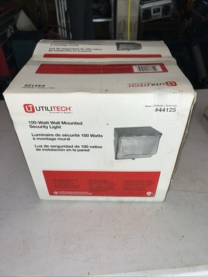 UtiliTech 44125 100-Watt Wall Mounted Security Light