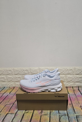 Mizuno Wave Skyrise 6 Straßenlaufschuhe UK 7,5 Damen UVP 130£ Nantucket