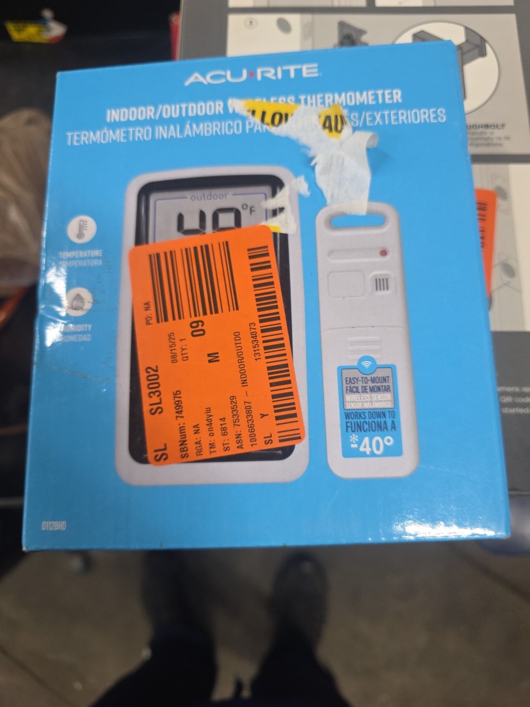 AcuRite Indoor/Outdoor Wireless Thermometer with Humidity and Clock