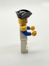 LEGO Imperial Soldier Officer minifigure Pirates 6273 6273 6267 6259 6265 6251