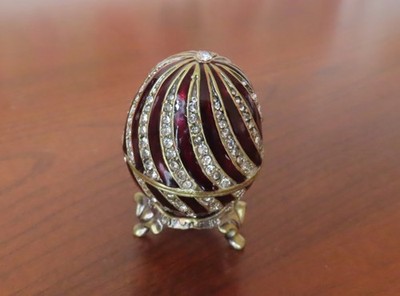 Gorgeous! Venetian Decorative Egg in Red Enamel and Swarvoski Crystals w Stand