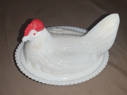 Vintage Milk Glass Hen On Nest Westmoreland