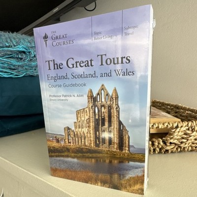 The Great Tours: England, Scotland & Wales   Patrick N. Allitt  DVD/Guidebook