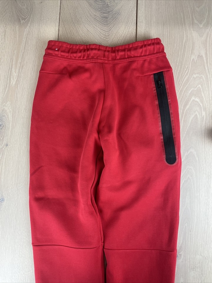 Nike Red tech fleece Youth Tracksuit L Age 12/13 (Tech500) eBay