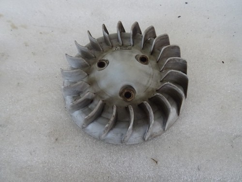 E7. Yamaha BW50 Spy 4VA CW 50 lüfterrad kühlerrad ventilator