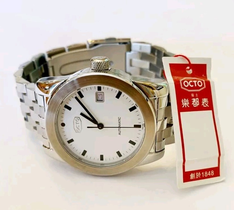 Octo Men's Stainless Steel Automatic Watch EG00-004-1-1EB