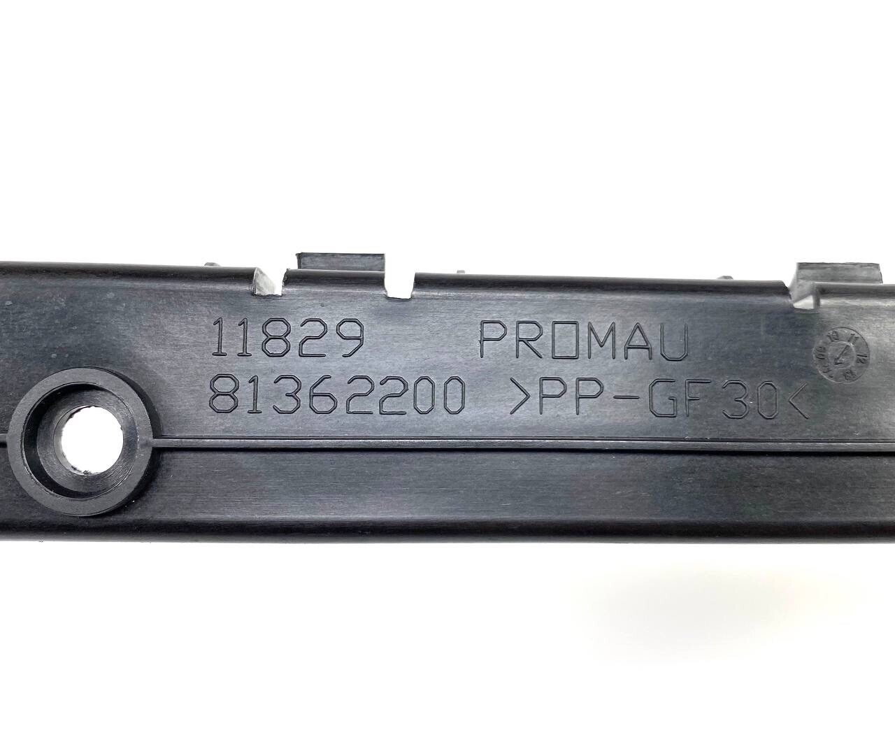FERRARI 458 ITALIA LEFT BRACKET UNDER DOOR TRIM MOLDING FASTENER OEM 81362200