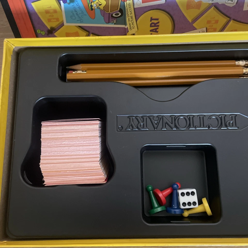 The Simpsons Edition Pictionary Game By USAopoly Rare Board Game Family Fun - Image 4 of 4