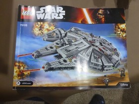 LEGO Star Wars Millennium Falcon (75105) w/ Manual & Minifigures (no box)