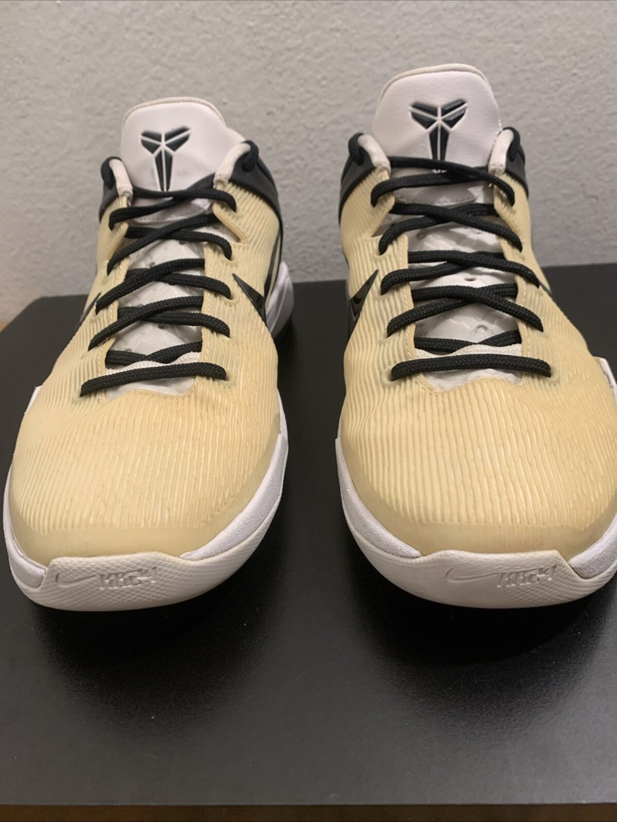Nike Kobe 7 iD Cream Black White 518386-993 2012 Men's Size 9.5 No