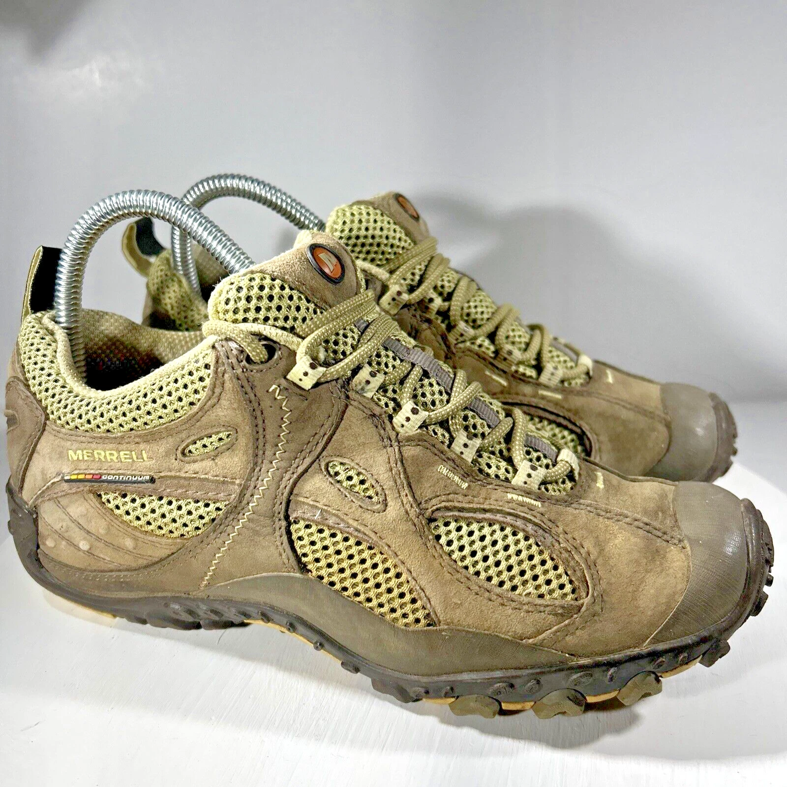 merrell chameleon hiking trail sneakers vibram soles shoes