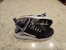 NIKE Women's Air Huarache Run Ultra SE BLACK COOL GREY 859516-002 Size 6.5