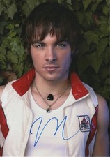 Kevin Zegers autograph signed 20x30 cm picture