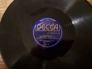 1934 Decca Sunburst Jazz 78/Bob Howard and his Orchestra