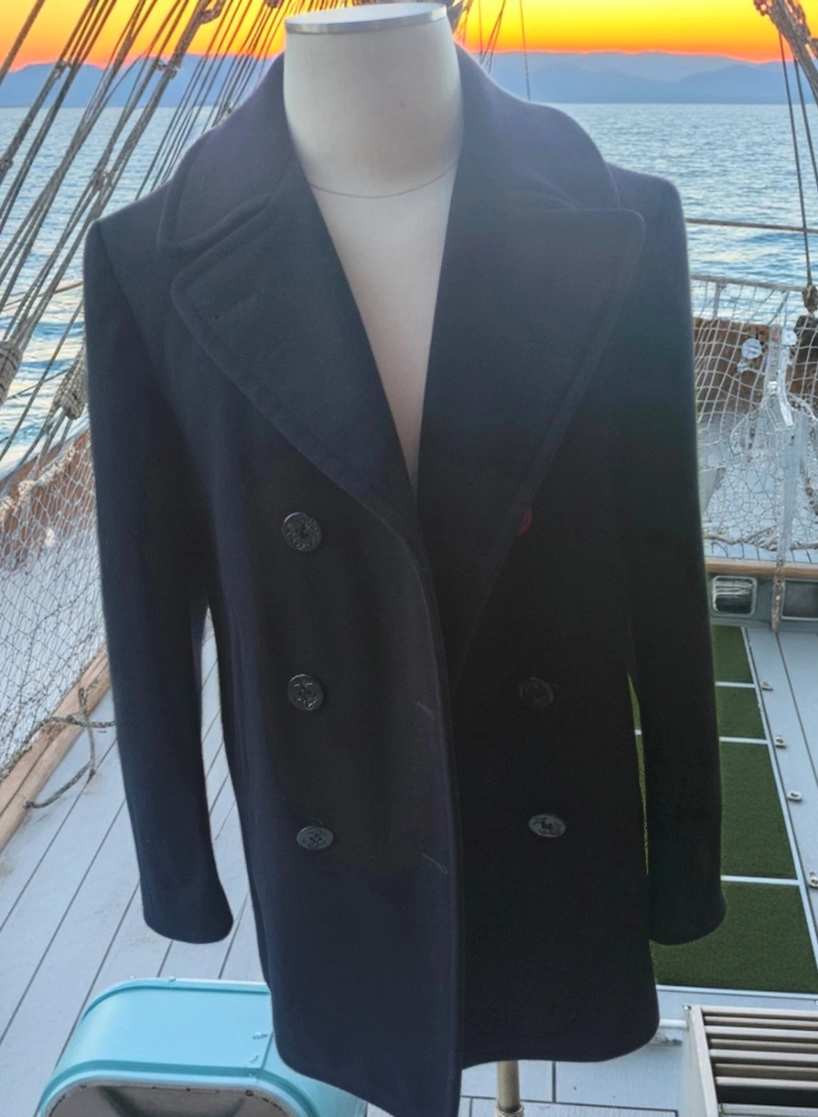 Peacoat Naval Clothing Depot Black Wool 42R, Superb Condition - product detail image 2